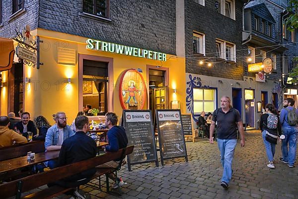 Apfelweinwirtschaft Struwwelpeter, nightlife district