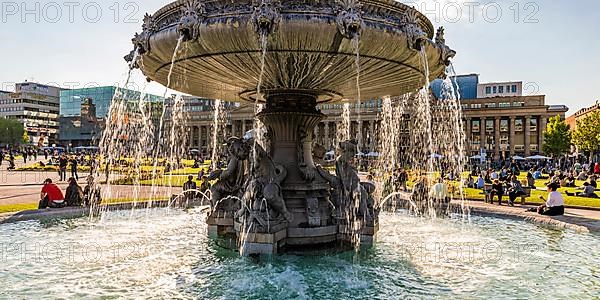 Fountain on Schlossplatz in front of art museum and Koenigsbau, Stuttgart