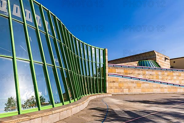 Glass facade of the State Gallery, Art Museum