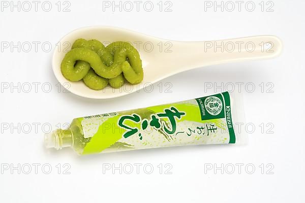 Wasabi, green wasabi paste