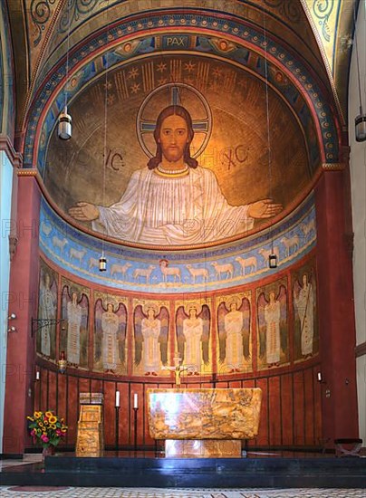 Monumental mural on gold ground, Christ figure in the apse above the altar