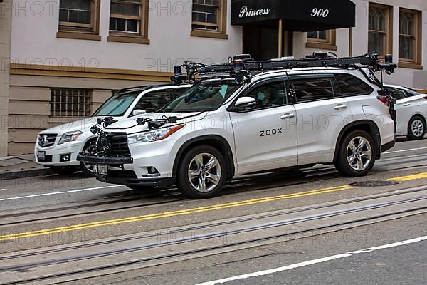 Zoox Toyota SUV, autonomous driving test vehicle