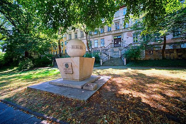 Ernst Abbe Monument