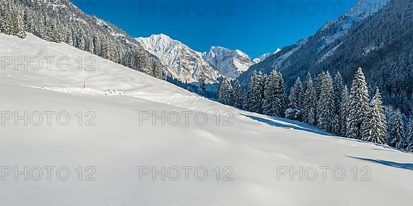 Oytal in winter