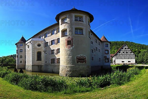 Glatt moated castle is one of the oldest Renaissance castles. Glatt
