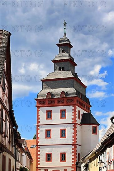 The Steinheim Gate Tower in the town centre of Seligenstadt. Seligenstadt