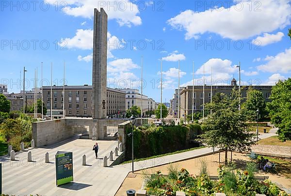 Square Jean-Baptiste Mathon with obelisk and pedestrian area Rue de Siam