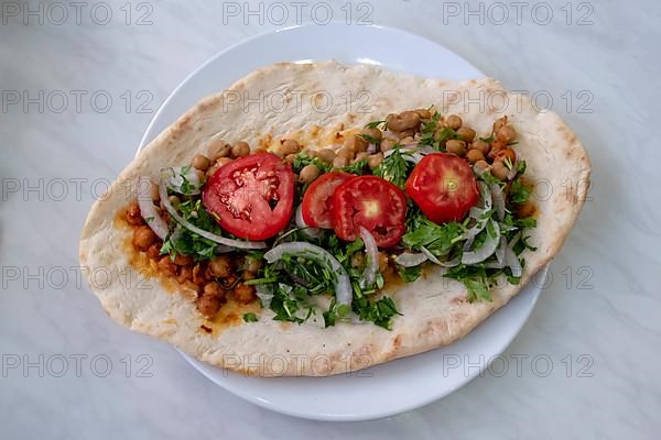 Portion of chickpea durum in Gaziantep