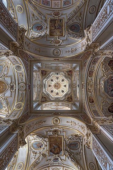 Dome vault of the Basilica St. Lorenz