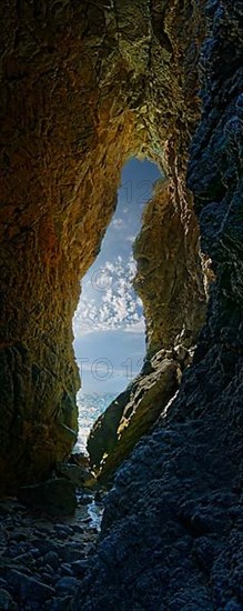 Rock arch of the Grotta Sibilla