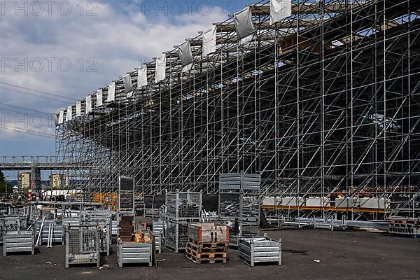 Grandstand scaffolding