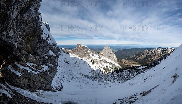 View of rocky peaks