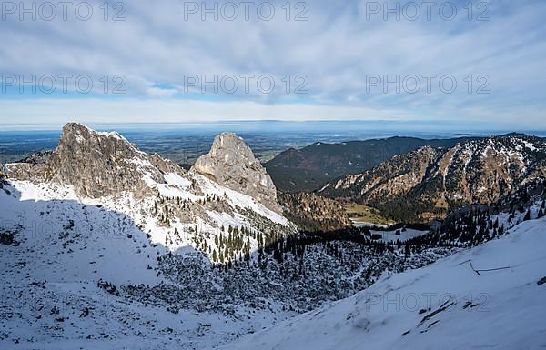 View of rocky peaks