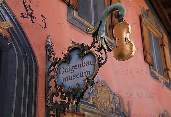 Violin making museum with Lueftlmalerei