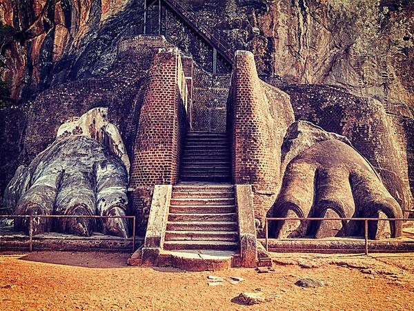 Vintage retro effect filtered hipster style image of famous Sri Lankan tourist landmark