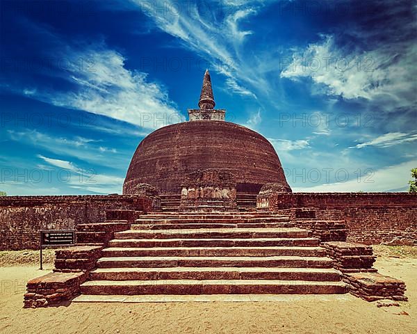 Vintage retro effect filtered hipster style image of Sri Lankan tourist landmark