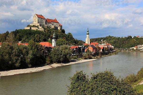 Panorama of the old town with the Salzach river and castle