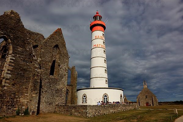 At La Pointe Saint-Mathieu