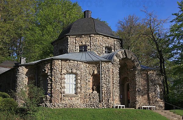 The Oriental building in Sanspareil