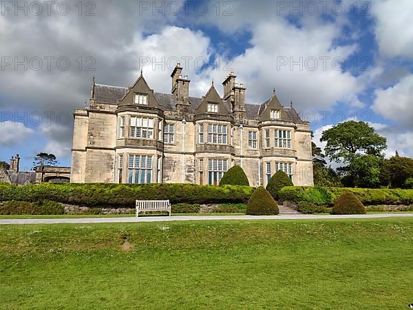 Muckross House