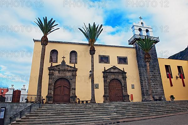 Glorieta de San Francisco Church