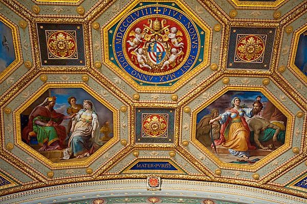 Ceiling painting with coat of arms of Pope Pius IX