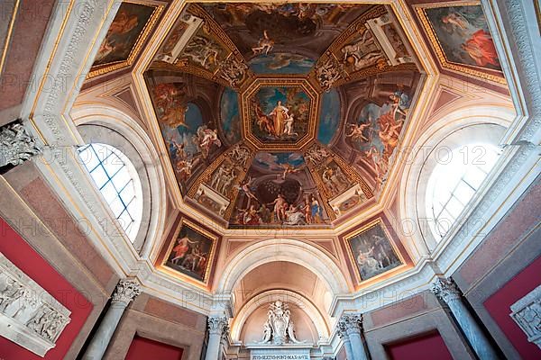 Dome painting in the Hall of the Muses