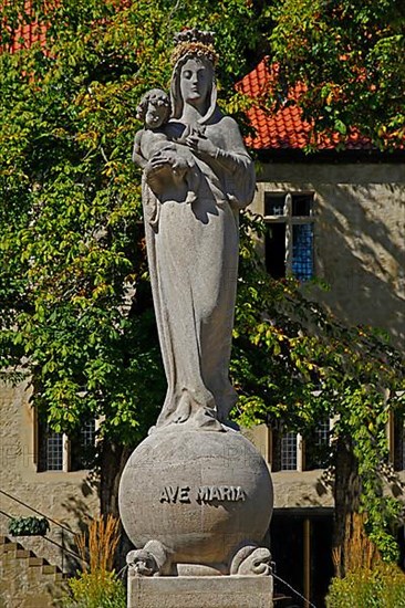 Marienbrunnen on Altstaedter Marktplatz