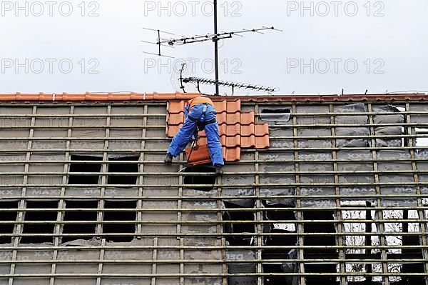 Roofer