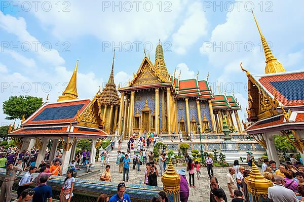 Prasat Phra Thep Bidon