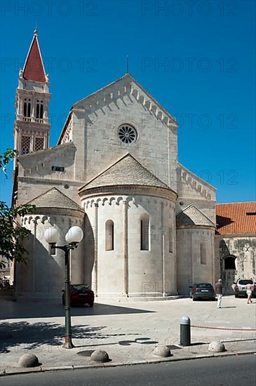 St. Laurence Cathedral