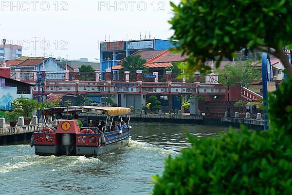 Excursion boat