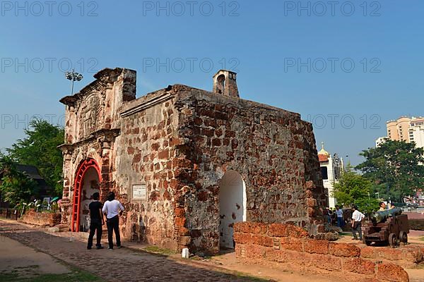 Porta De Santiago