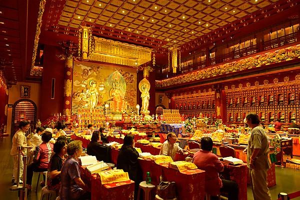 Buddha Tooth Relic Temple