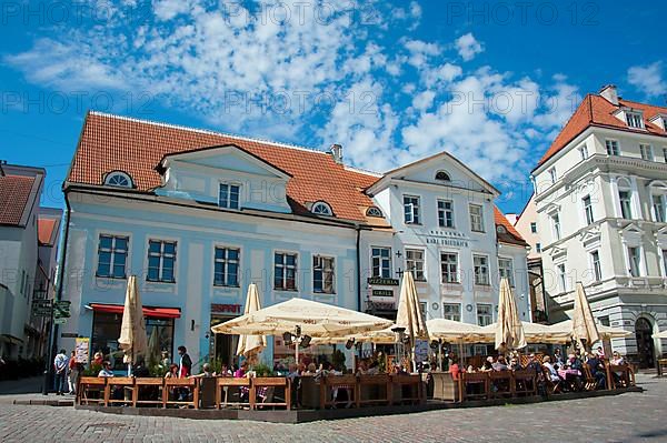 Town Hall Square