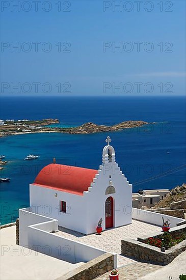 Chapel at Platis Gialos