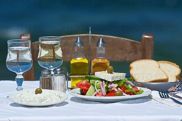 Greek farmer's salad