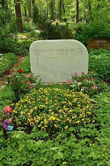 Hildegard Knef grave