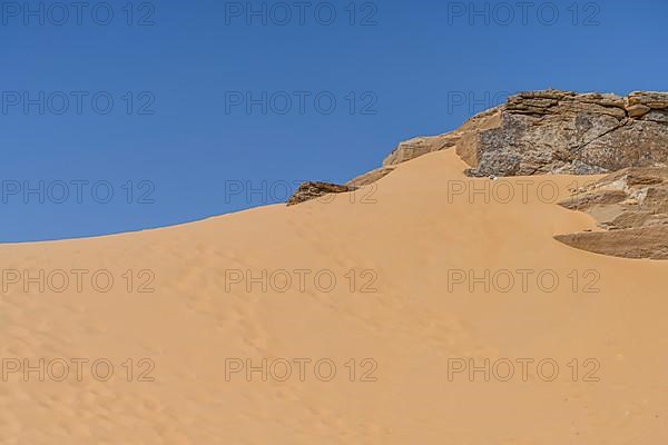 Sand dune