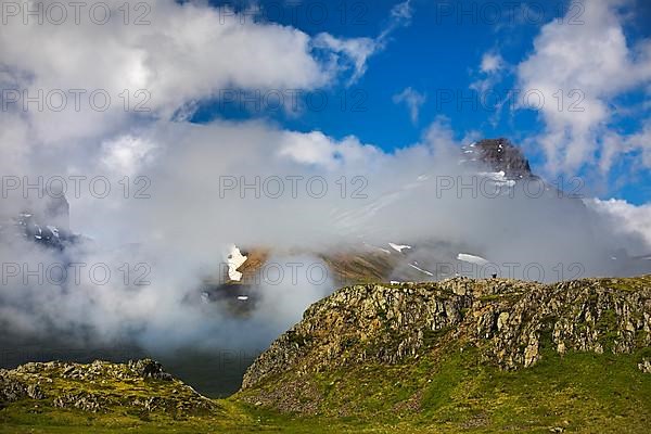 The Alfaborg with the mountain Bakkafjall partly in the clouds