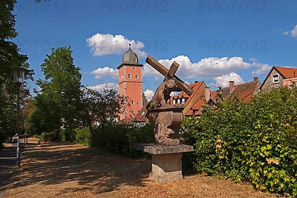 Sculpture Christ carrying the cross