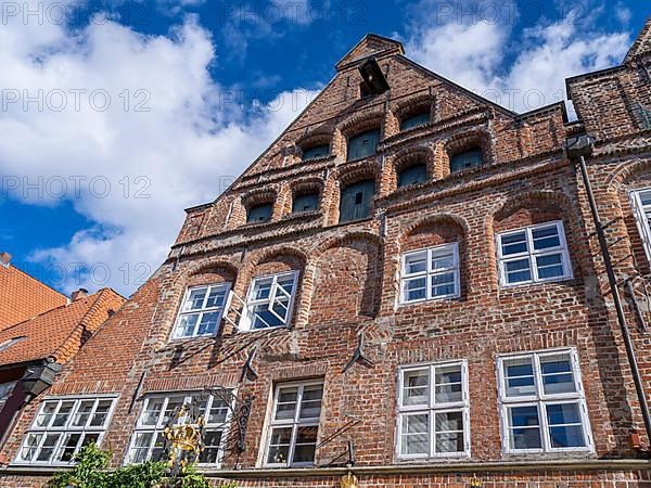 Gasthaus Krone next to the Kronen-Bruerei in the old town