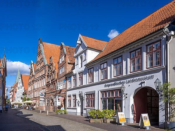 Heiligengeiststrasse with East Prussian State Museum and the Krone Beer and Event House of the Kronen Brewery