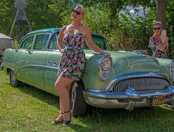 American vintage Buick with two woman