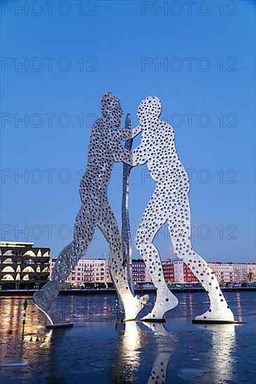 Molecule Man