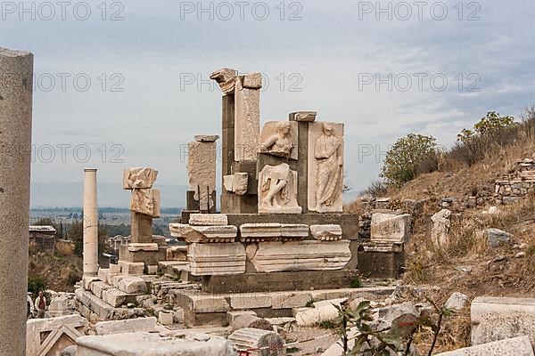 Memmius Monument