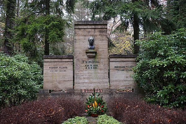 Grave Friedrich Wilhelm Murnau