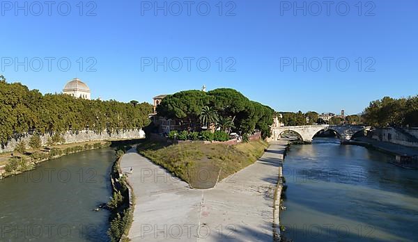 Tiber Island