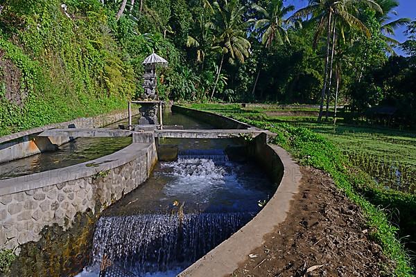 Irrigation canal for rice terraces