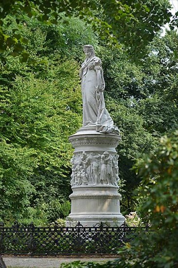 Queen Luise Monument